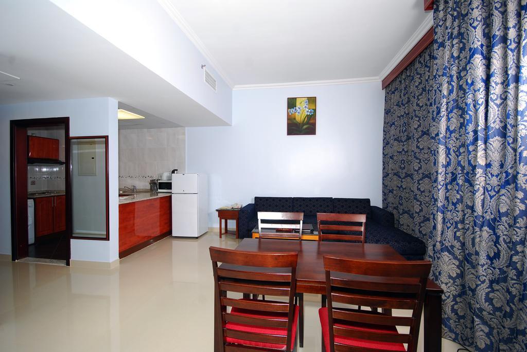 Ramee Rose Hotel Apartments Abu Dhabi Exterior foto